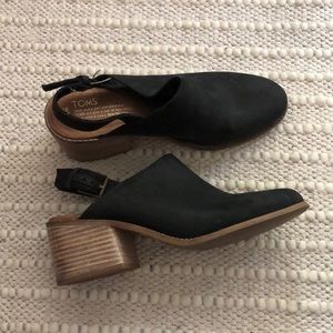 Toms Mules